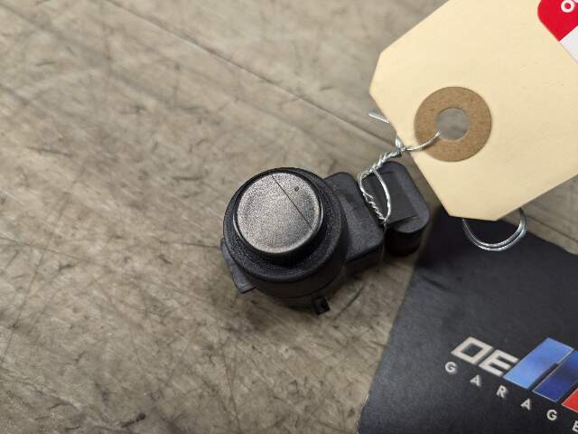 *OEM BMW E82 E84 E88 E89 E90 E92 E93 Front Rear Parking Distance Sensor PDC