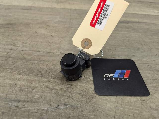 *OEM BMW E82 E84 E88 E89 E90 E92 E93 Front Rear Parking Distance Sensor PDC