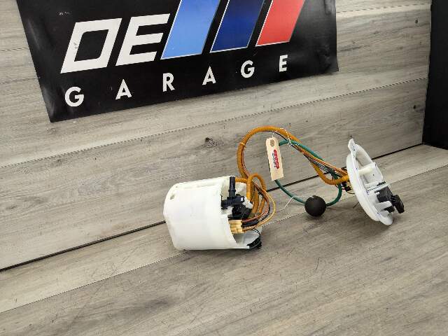 OEM BMW X3M X4M F97 F98 Engine Gas Tank Fuel Pump Sending Unit Assembly
