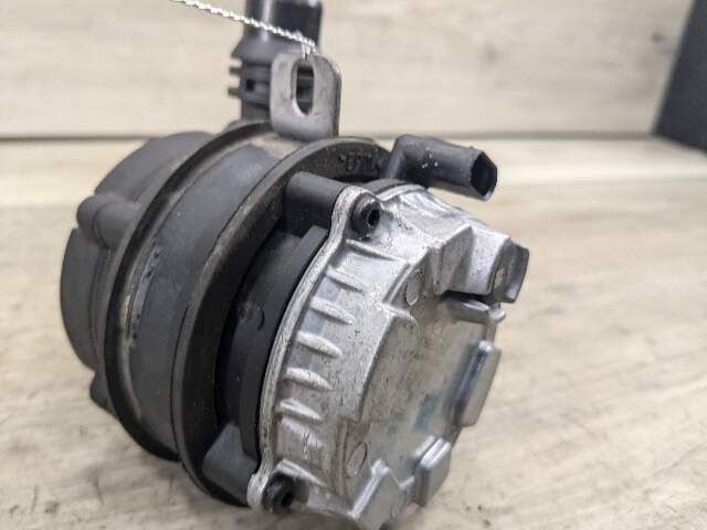 16-20 OEM BMW F22 F30 F32 F36 M2 Auxiliary Electric Water Pump B46 S55 Engine