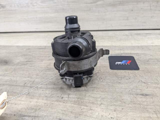 16-20 OEM BMW F22 F30 F32 F36 M2 Auxiliary Electric Water Pump B46 S55 Engine