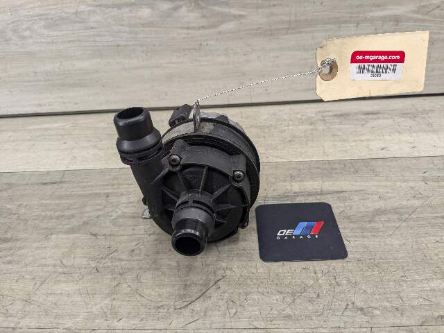 16-20 OEM BMW F22 F30 F32 F36 M2 Auxiliary Electric Water Pump B46 S55 Engine