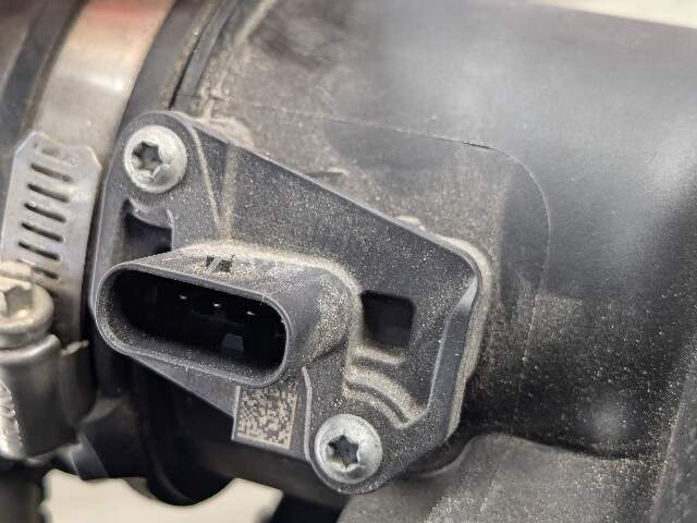 OEM BMW G05 G12 G30 540 740 Air Box Filter Cleaner Intake Resonator Muffler B58