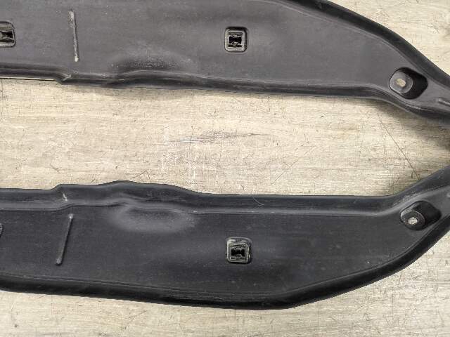 19-24 OEM BMW G05 G07 X5 X7 Left Right Side Fender Seal Protector Cover Trim