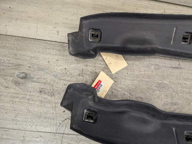 19-24 OEM BMW G05 G07 X5 X7 Left Right Side Fender Seal Protector Cover Trim