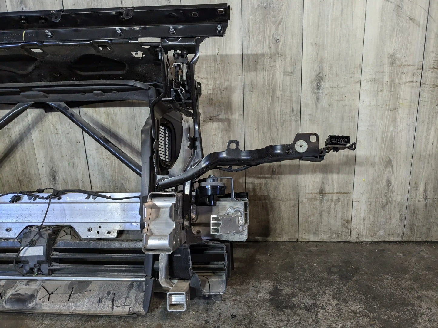 19-25 OEM BMW G05 G06 X5 X6 Front Bumper Radiator Support Frame Reinforcement