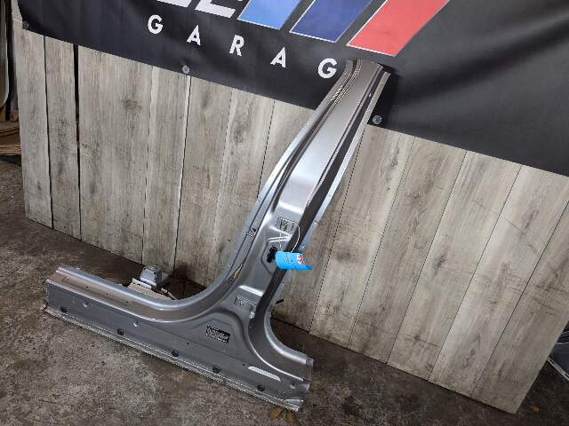 18-24 OEM BMW F97 G01 X3 X3M Left Driver Side B Pillar Door Body Cut Structure