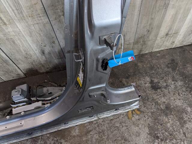 18-24 OEM BMW F97 G01 X3 X3M Left Driver Side B Pillar Door Body Cut Structure