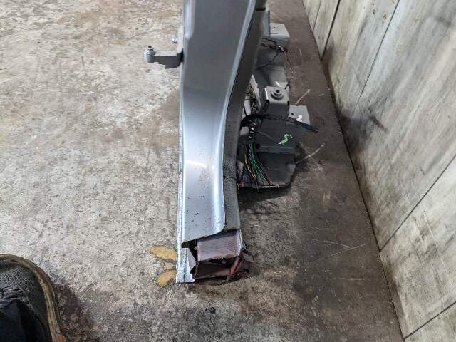18-24 OEM BMW F97 G01 X3 X3M Left Driver Side B Pillar Door Body Cut Structure