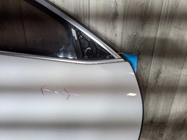 DENT* 18-23 OEM BMW F39 X2 Front Right Passenger Side Door Shell Panel White 300