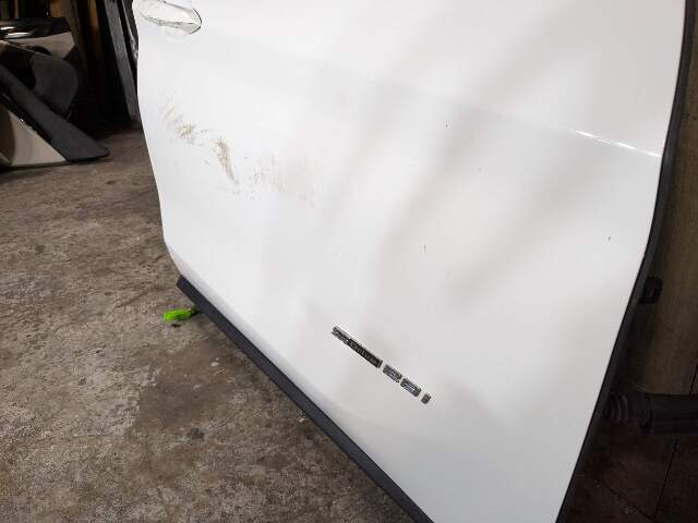 *16-22 OEM BMW F48 X1 Front Right Passenger Side Door Shell Panel White 300