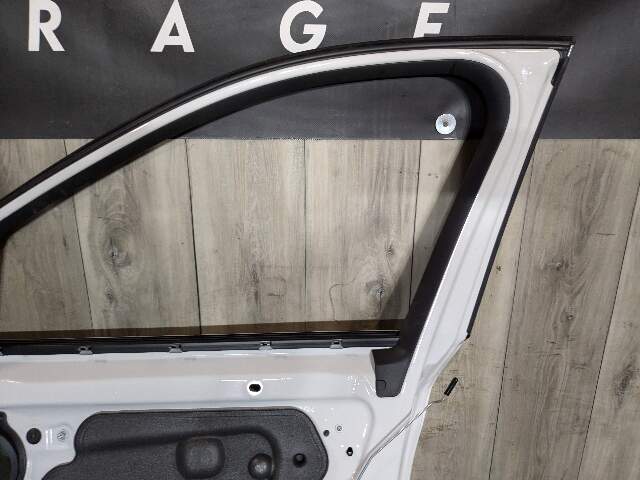*16-22 OEM BMW F48 X1 Front Right Passenger Side Door Shell Panel White 300