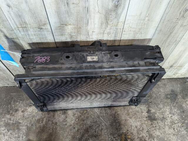OEM BMW F02 F06 F12 F13 640 740 Cooling Radiator Condensor Fan Shroud SET N55