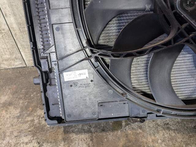 OEM BMW F30 F32 F33 F36 Cooling Radiator Condensor Fan Shroud SET B46 B48 B58