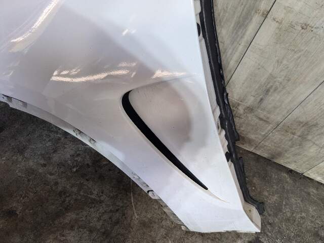 14-18 OEM BMW F15 X5 Front Left Driver Side Fender Panel White 300
