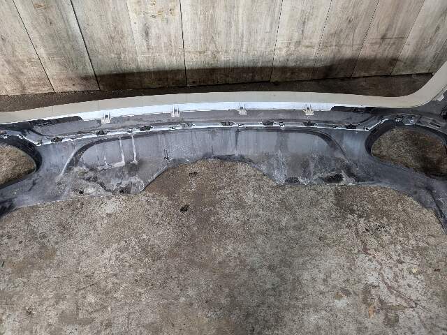 *NOTE* 14-18 OEM BMW F15 X5 Rear Bumper Cover Panel Assembly White 300