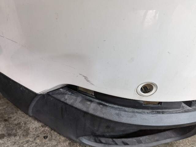 *NOTE* 14-18 OEM BMW F15 X5 Rear Bumper Cover Panel Assembly White 300