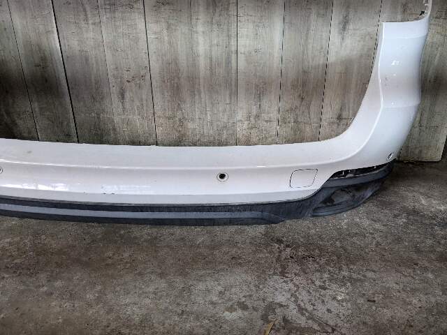 *NOTE* 14-18 OEM BMW F15 X5 Rear Bumper Cover Panel Assembly White 300