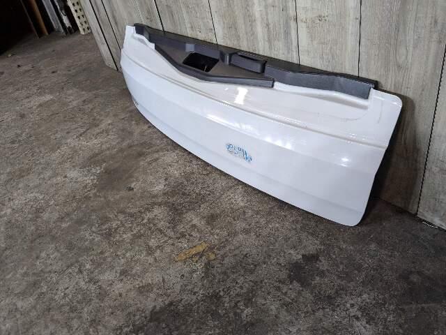 *07-13 OEM BMW E70 X5 X5M Rear Lower Trunk Tailgate Door Panel Deck Lid