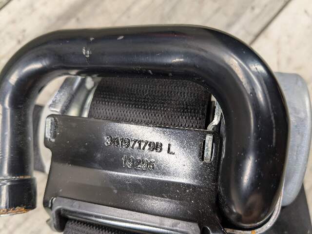 19-23 OEM BMW F95 G05 X5 X5M Rear Right Passenger Seatbelt Seat Belt Retractor