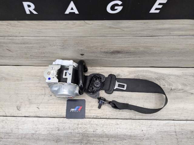 19-23 OEM BMW F95 G05 X5 X5M Rear Left Driver Side Seatbelt Seat Belt Retractor