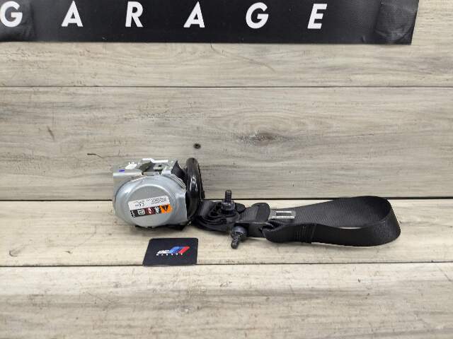 19-23 OEM BMW F95 G05 X5 X5M Rear Left Driver Side Seatbelt Seat Belt Retractor