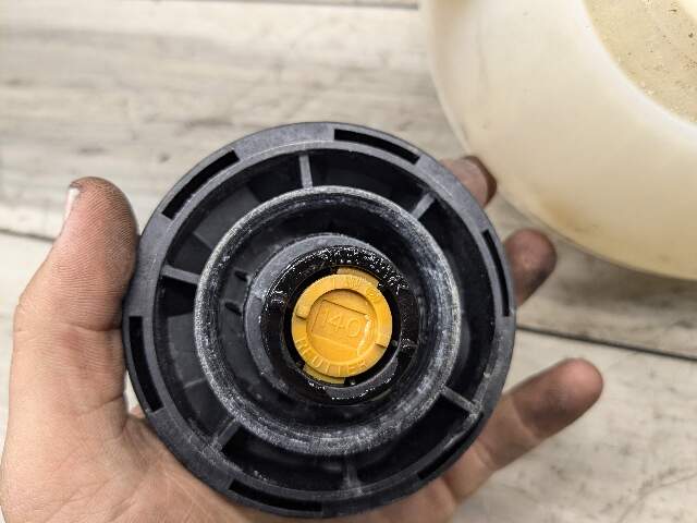 19-23 OEM BMW G05 G06 G07 X5 X6 X7 Radiator Coolant Reservoir Expansion Tank