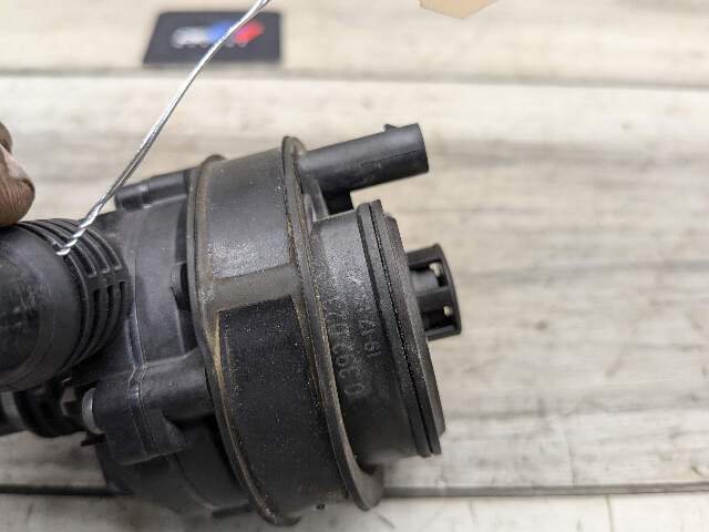 OEM BMW G01 G05 G20 G23 G30 Engine B46 B58 Auxiliary Electric Water Pump Cooling