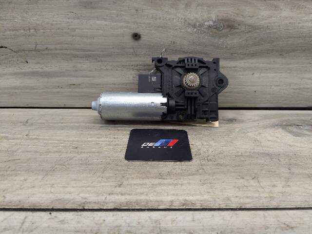 19-23 OEM BMW G05 X5 Panoramic Sunroof Sun Moon Roof Window Glass Motor