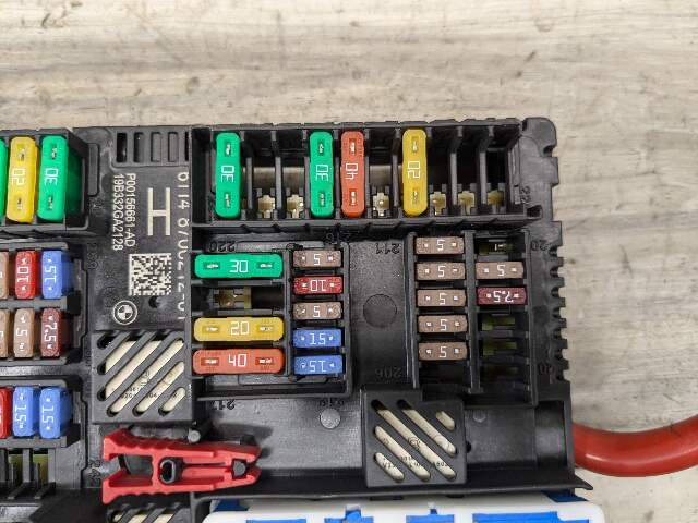 OEM BMW G05 G07 X5 X7 Rear Battery Power Distribution Fuse Relay Junction Box