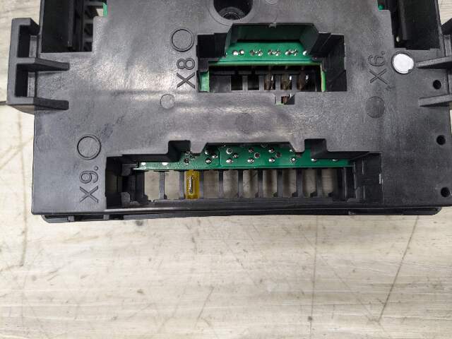 OEM BMW G05 G07 X5 X7 Rear Battery Power Distribution Fuse Relay Junction Box