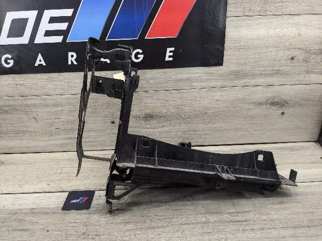 09-15 OEM BMW F01 F02 750 Front Right Headlight Support Mount Mounting Bracket