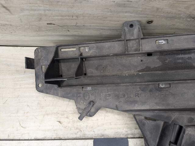 09-15 OEM BMW F01 F02 750 Front Right Headlight Support Mount Mounting Bracket