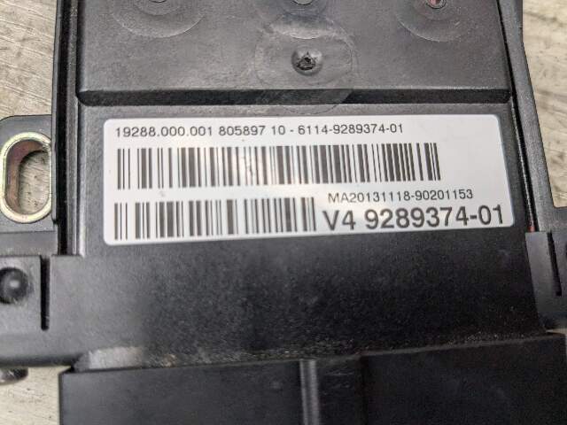 14-19 OEM BMW F15 F85 X5 F16 F86 X6 Front Power Distributor B+ Junction Box