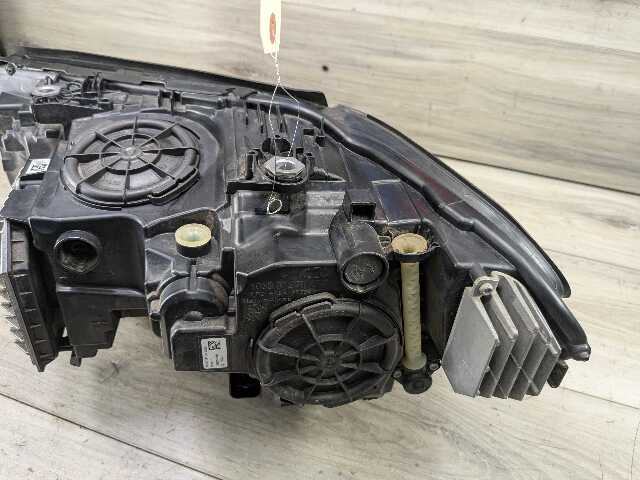 17-20 OEM BMW F90 G30 540 M550 M5 Right Passenger ICON LED Adaptive Headlight