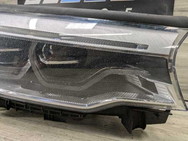 17-20 OEM BMW F90 G30 540 M550 M5 Right Passenger ICON LED Adaptive Headlight