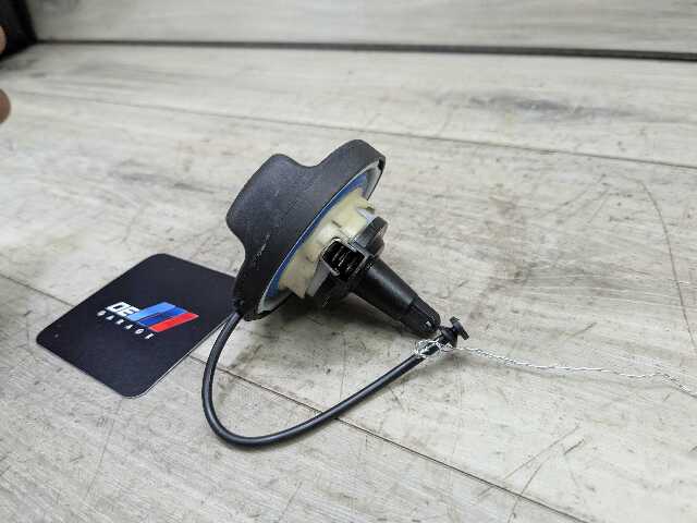OEM BMW F15 F30 F44 F48 F80 G01 G05 G20 G30 G80 M3 M4 Fuel Gas Tank Filler Cap