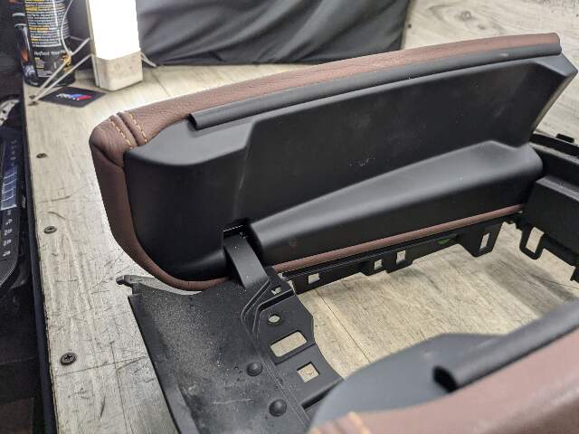 WEAR* OEM BMW G05 X5 Center Console Storage Compartment Armrest Leather Coffee