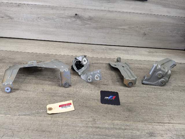 18-24 OEM BMW G01 G02 F97 X3 X4 Right Passenger Fender Wing Holder Bracket SET