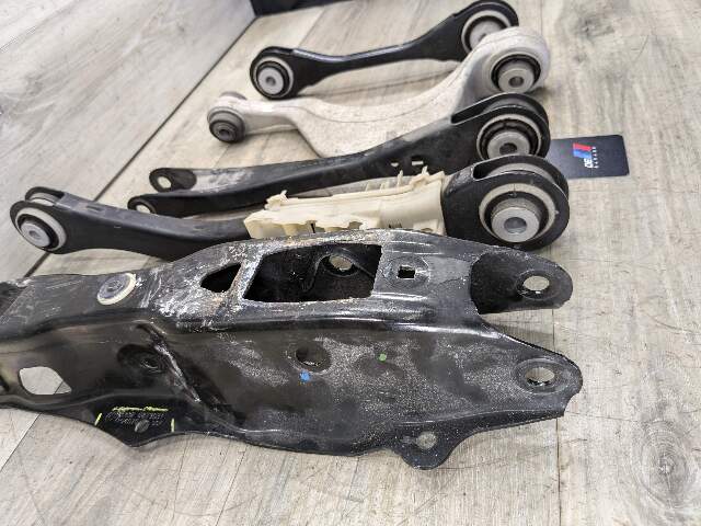 19-23 OEM BMW G05 G06 G07 X5 X7 Rear Right Passenger Control Arm Wishbone SET