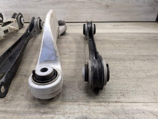 19-23 OEM BMW G05 G06 G07 X5 X7 Rear Right Passenger Control Arm Wishbone SET