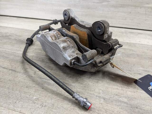 NOTE* OEM BMW G05 G06 40 G20 G22 G26 430 G30 Front Right Passenger Brake Caliper