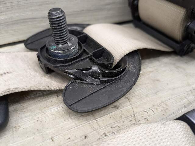 14-18 OEM BMW F15 X5 Rear Right Passenger Seatbelt Seat Belt Retractor Beige