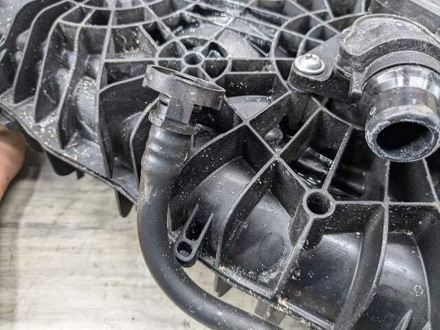 18-24 OEM BMW G05 G20 G30 G15 G01 G02 M340 540 X3 X5 Engine B58 Intake Manifold
