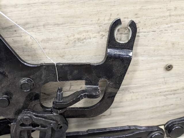 14-19 OEM BMW F15 F16 X5 X6 Left Right Hood Hinge Support Bracket Brace PAIR