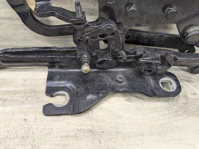 14-19 OEM BMW F15 F16 X5 X6 Left Right Hood Hinge Support Bracket Brace PAIR