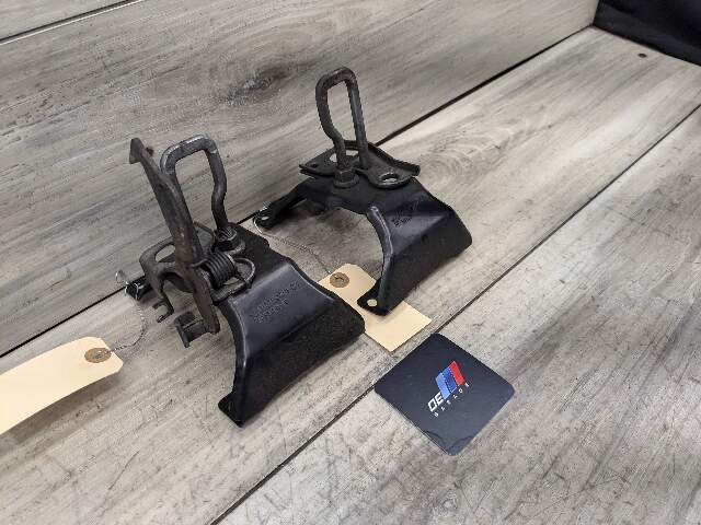 14-19 OEM BMW F15 F85 X5 F16 F86 X6 Hood Hardware Safety Latch Hook SET
