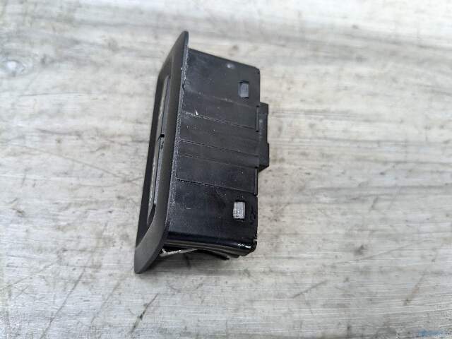 OEM BMW G12 F36 F10 F07 M5 F06 M6 F01 F02 Rear Trunk Lid Center Lock Switch