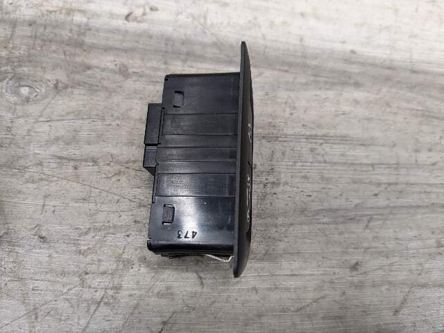 OEM BMW G12 F36 F10 F07 M5 F06 M6 F01 F02 Rear Trunk Lid Center Lock Switch