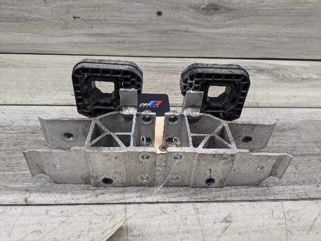 OEM BMW F95 F96 G05 G06 G07 G09 X5 X7 Left Right Bumper Impact Mount Bracket SET
